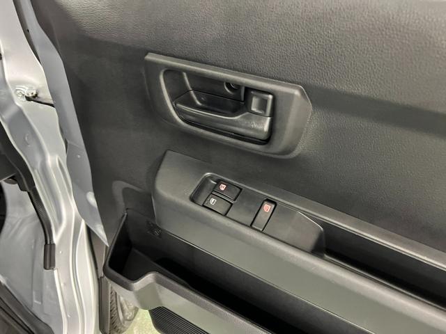 ハイゼットカーゴDX 走行2591キロ/R8年式/車検R10.11年保証距離無制限 走行距離2591キロ 純正フロアマット 助手席エアバック クリアランスソナー オートライト アイドリングストップ 両側スライドドア キーレスエントリー(埼玉県)の中古車
