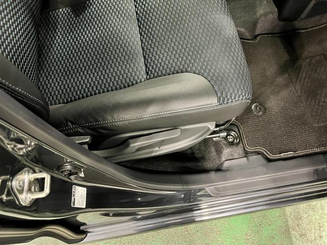 タントカスタムRS 走行6540キロ/9インチナビ/ドラレコ1年保証距離無制限 走行距離6540キロ フルセグナビ バックカメラ ドラレコ 純正マット サイドエアバッグ LEDヘッドランプ アイドリングストップ シートヒーター 両側電動スライドドア キーフリー(埼玉県)の中古車