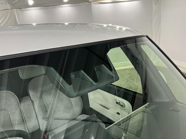 ムーヴキャンバスストライプスG 走行4951キロ/LEDヘッドランプ/マット1年保証距離無制限 走行距離4951キロ 純正マット サイドエアバッグ LEDヘッドランプ アイドリングストップ シートヒーター 両側電動スライドドア オート格納式ドアミラー 電動パーキングブレーキ(埼玉県)の中古車