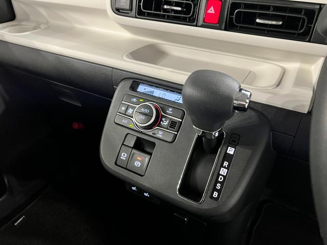 ムーヴキャンバスストライプスG 走行4951キロ/LEDヘッドランプ/マット1年保証距離無制限 走行距離4951キロ 純正マット サイドエアバッグ LEDヘッドランプ アイドリングストップ シートヒーター 両側電動スライドドア オート格納式ドアミラー 電動パーキングブレーキ(埼玉県)の中古車