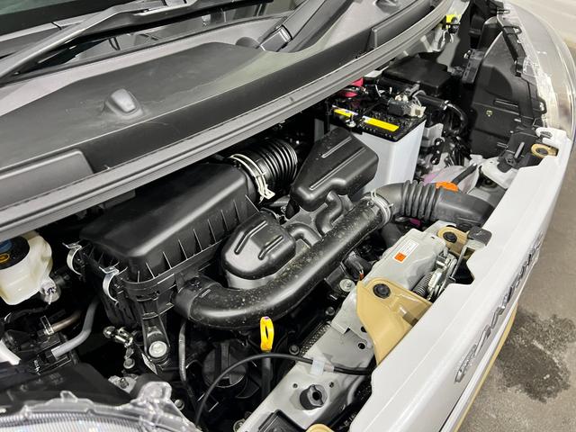 ムーヴキャンバスストライプスG 走行4951キロ/LEDヘッドランプ/マット1年保証距離無制限 走行距離4951キロ 純正マット サイドエアバッグ LEDヘッドランプ アイドリングストップ シートヒーター 両側電動スライドドア オート格納式ドアミラー 電動パーキングブレーキ(埼玉県)の中古車