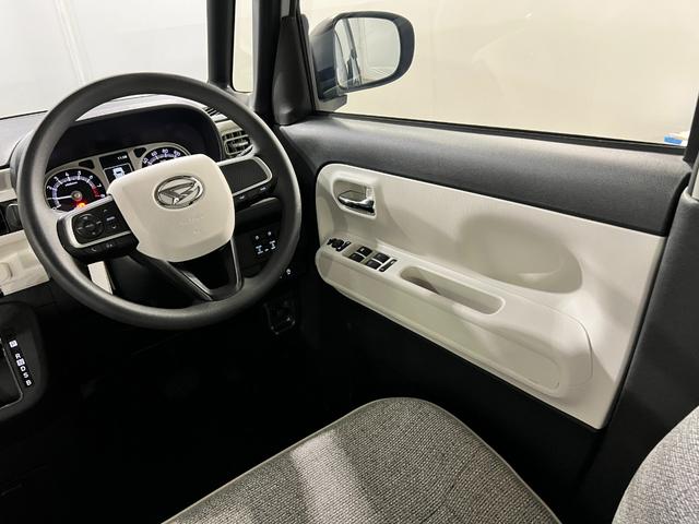 ムーヴキャンバスストライプスG 走行4951キロ/LEDヘッドランプ/マット1年保証距離無制限 走行距離4951キロ 純正マット サイドエアバッグ LEDヘッドランプ アイドリングストップ シートヒーター 両側電動スライドドア オート格納式ドアミラー 電動パーキングブレーキ(埼玉県)の中古車