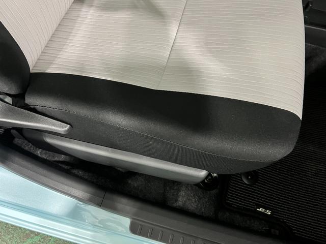 ミライースＸ　ＳＡIII　走行６４５０キロ／ＣＤチューナー／ＥＴＣ一年保証・走行距離無制限　ＣＤチューナー　ＥＴＣ　クリアランスソナー　オートライト　ＬＥＤヘッドライト　アイドリングストップ（埼玉県）の中古車