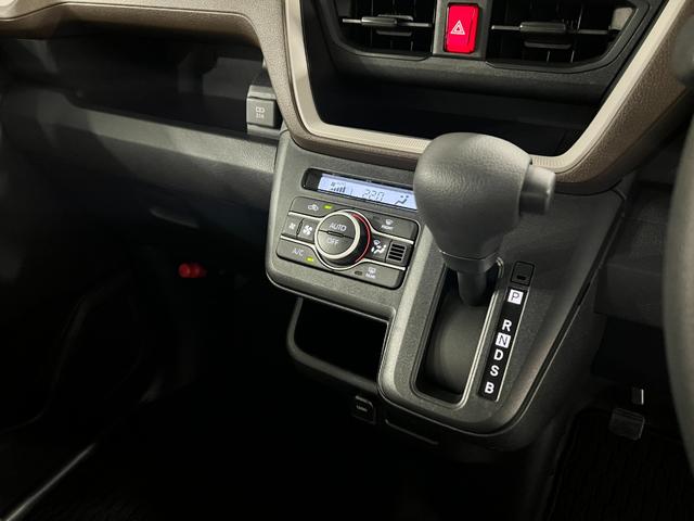 ムーヴＸ　走行２１９５キロ／片側電動スライドドア／純正マット１年保証・走行距離無制限　サイドエアバック　クリアランスソナー　オートマチックハイビーム　オートライト　ＬＥＤヘッドライト　ベンチシート　片側電動スライドドア（埼玉県）の中古車