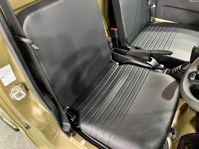 ハイゼットトラックスタンダード 農用スペシャル 4WD/MT車/FMAMラジオ1年保証距離無制限 走行距離10309キロ FMAMラジオ 純正フロアマット 助手席エアバック オートライト アイドリングストップ 荷台作業灯(埼玉県)の中古車