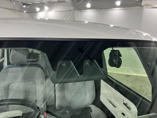 ムーヴキャンバスストライプスGターボ 走行9787キロ/車検整備付/ナビ一年保証・走行距離無制限 フルセグナビ Bluetooth 全周囲カメラ ドラレコ ETC クリアランスソナー オートライト LEDヘッドライト シートヒーター 両側電動スライドドア(埼玉県)の中古車