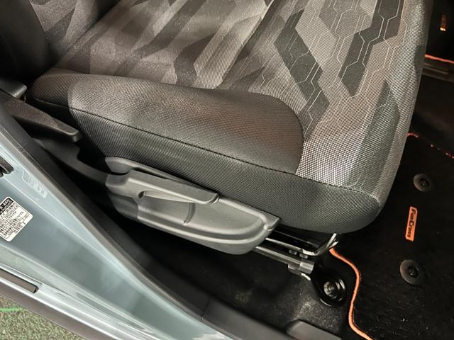 タントファンクロス 走行31764キロ/車検整備付/ナビ1年保証・走行距離無制限 フルセグナビ Bluetooth バックカメラ ドラレコ サイドエアバック クリアランスソナー オートライト LEDヘッドライト シートヒーター 両側電動スライドドア(埼玉県)の中古車