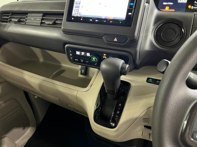 Ｎ−ＢＯＸＧホンダセンシング　走行３７７１８キロ／ナビ／バックカメラ一年保証・走行距離無制限　フルセグナビ　バックカメラ　ドラレコ　ＥＴＣ　オートライト　ＬＥＤヘッドライト　ベンチシート　助手席エアバック（埼玉県）の中古車