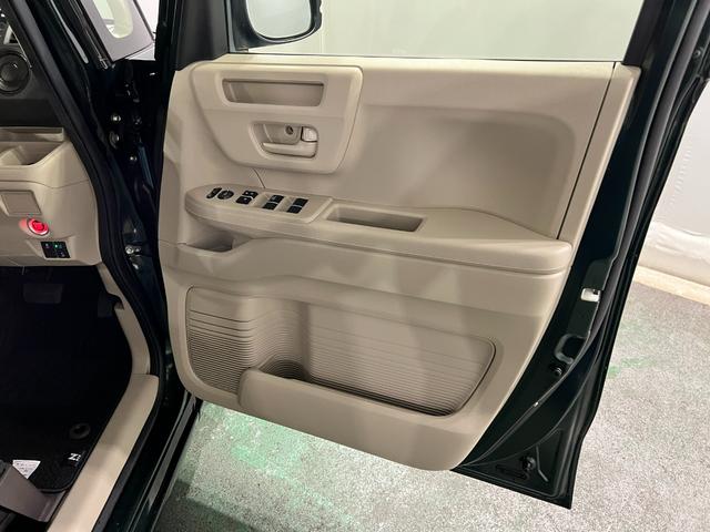 Ｎ−ＢＯＸＧホンダセンシング　走行３７７１８キロ／ナビ／バックカメラ一年保証・走行距離無制限　フルセグナビ　バックカメラ　ドラレコ　ＥＴＣ　オートライト　ＬＥＤヘッドライト　ベンチシート　助手席エアバック（埼玉県）の中古車