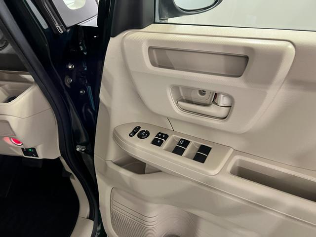 Ｎ−ＢＯＸＧホンダセンシング　走行３７７１８キロ／ナビ／バックカメラ一年保証・走行距離無制限　フルセグナビ　バックカメラ　ドラレコ　ＥＴＣ　オートライト　ＬＥＤヘッドライト　ベンチシート　助手席エアバック（埼玉県）の中古車