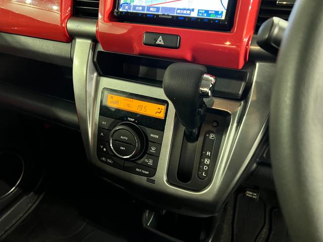 ハスラーJスタイル 走行45833キロ/ワンセグナビ/バックカメラ一年保証・走行距離無制限 ワンセグナビ バックカメラ オートライト HIDヘッドライト ベンチシート シートヒーター アイドリングストップ(東京都)の中古車