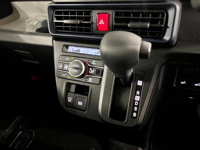 タントＸリミテッド　走行９４５キロ／両側電動スライドドア１年保証・走行距離無制限　サイドエアバック　クリアランスソナー　オートマチックハイビーム　オートライト　ＬＥＤヘッドライト　ベンチシート　シートヒーター　両側電動スライドドア（埼玉県）の中古車