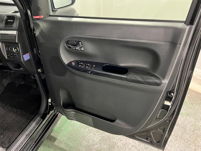 タントカスタムＲＳトップエディションＳＡIII　走行９５９６０キロ一年保証・走行距離無制限　フルセグナビ　Ｂｌｕｅｔｏｏｔｈ　バックカメラ　ドラレコ　オートライト　ＬＥＤヘッドライト　シートヒーター　両側電動スライドドア（埼玉県）の中古車