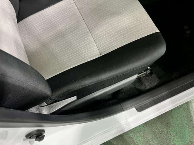 ミライースX リミテッドSAIII 走行5109キロ/Bカメラドラレコ1年保証距離無制限 走行距離5109キロ ディスプレイオーディオ バックカメラ ドラレコ 純正マット 助手席エアバッグ LEDヘッドランプ アイドリングストップ 電動格納式ドアミラー(埼玉県)の中古車