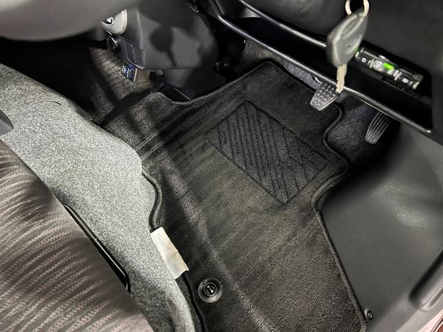 アトレーワゴンカスタムターボＲＳリミテッド　ＳＡIII　走行５９４４キロ一年保証・走行距離無制限　車検整備付　フルセグナビ　Ｂｌｕｅｔｏｏｔｈ　バックカメラ　ドラレコ　ＥＴＣ　ＬＥＤヘッドライト　オートライト　片側電動スライドドア（埼玉県）の中古車