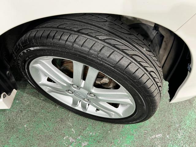 ムーヴカスタム RS 走行112923キロ/フルセグナビ/マット1年保証距離無制限 走行距離112923キロ フルセグナビ ブルートゥース 純正マット 助手席エアバック オートライト LEDヘッドランプ アイドリングストップ 電動格納式ドアミラー(埼玉県)の中古車