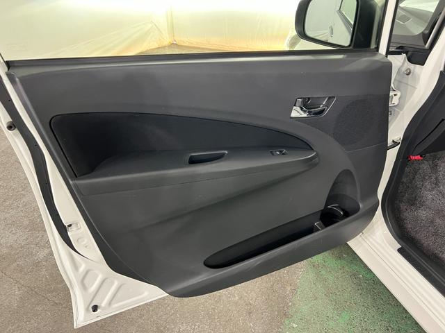 ムーヴカスタム RS 走行112923キロ/フルセグナビ/マット1年保証距離無制限 走行距離112923キロ フルセグナビ ブルートゥース 純正マット 助手席エアバック オートライト LEDヘッドランプ アイドリングストップ 電動格納式ドアミラー(埼玉県)の中古車