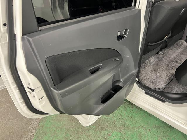 ムーヴカスタム RS 走行112923キロ/フルセグナビ/マット1年保証距離無制限 走行距離112923キロ フルセグナビ ブルートゥース 純正マット 助手席エアバック オートライト LEDヘッドランプ アイドリングストップ 電動格納式ドアミラー(埼玉県)の中古車