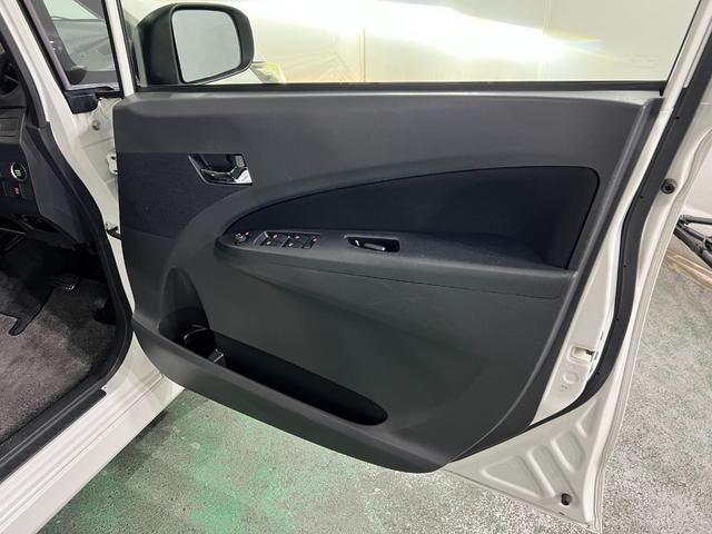 ムーヴカスタム RS 走行112923キロ/フルセグナビ/マット1年保証距離無制限 走行距離112923キロ フルセグナビ ブルートゥース 純正マット 助手席エアバック オートライト LEDヘッドランプ アイドリングストップ 電動格納式ドアミラー(埼玉県)の中古車