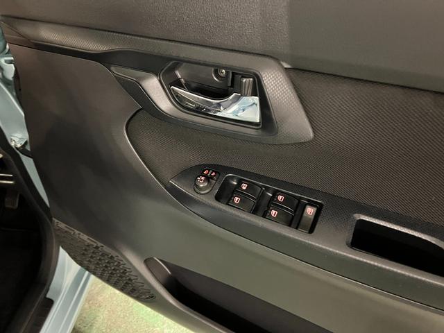 ムーヴXリミテッドII SAIII 走行33665キロ/ETCワンオーナー 禁煙車 オートライト LEDヘッドライト 運転席シートヒーター アイドリングストップ ETC 純正カーペットマット 純正アルミホイール オートエアコン キーフリー(埼玉県)の中古車