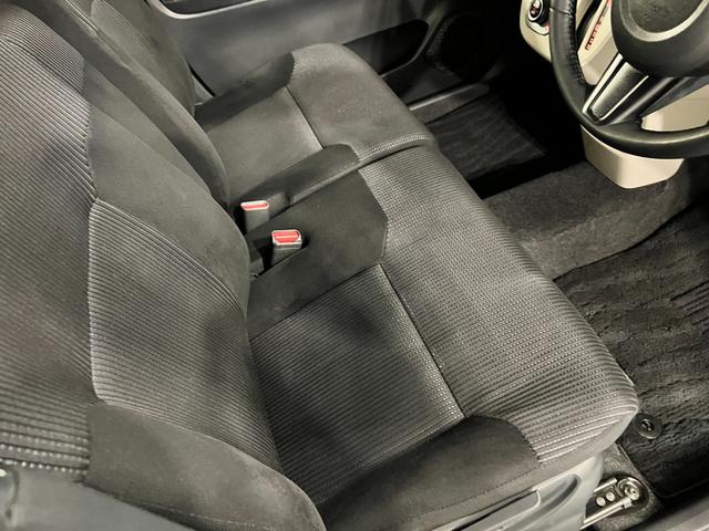 ムーヴXリミテッドII SAIII 走行33665キロ/ETCワンオーナー 禁煙車 オートライト LEDヘッドライト 運転席シートヒーター アイドリングストップ ETC 純正カーペットマット 純正アルミホイール オートエアコン キーフリー(埼玉県)の中古車
