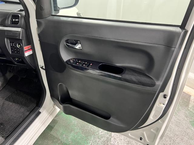 タントカスタムＸ　トップエディションリミテッドＳＡIII一年保証・走行距離無制限　走行９１３９０キロ　フルセグナビ　Ｂｌｕｅｔｏｏｔｈ　全周囲カメラ　ドラレコ　オートライト　ＬＥＤヘッドライト　シートヒーター　両側電動スライドドア（埼玉県）の中古車