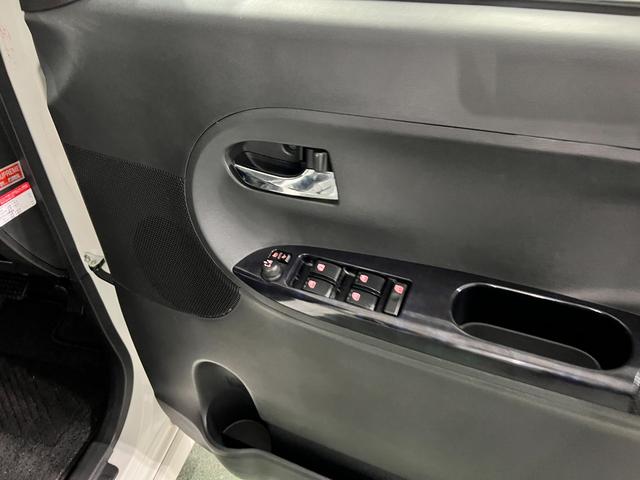 タントカスタムＸ　トップエディションリミテッドＳＡIII一年保証・走行距離無制限　走行９１３９０キロ　フルセグナビ　Ｂｌｕｅｔｏｏｔｈ　全周囲カメラ　ドラレコ　オートライト　ＬＥＤヘッドライト　シートヒーター　両側電動スライドドア（埼玉県）の中古車