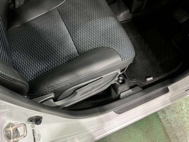 タントカスタムXリミテッド 走行2623キロ/両側電動スライドドア1年保証・走行距離無制限 サイドエアバック クリアランスソナー オートマチックハイビーム オートライト LEDヘッドライト ベンチシート シートヒーター 両側電動スライドドア(埼玉県)の中古車