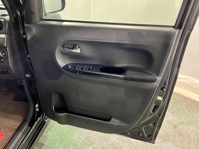 タントカスタムＲＳ　トップエディションＳＡII　走行６９８３７キロ一年保証・走行距離無制限　タイヤ４本交換　フルセグナビ　Ｂｌｕｅｔｏｏｔｈ　バックカメラ　ドラレコ　ＥＴＣ　　オートライト　ＬＥＤヘッドライト　両側電動スライドドア（埼玉県）の中古車