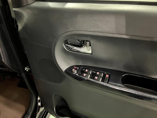 タントカスタムＲＳ　トップエディションＳＡII　走行６９８３７キロ一年保証・走行距離無制限　タイヤ４本交換　フルセグナビ　Ｂｌｕｅｔｏｏｔｈ　バックカメラ　ドラレコ　ＥＴＣ　　オートライト　ＬＥＤヘッドライト　両側電動スライドドア（埼玉県）の中古車