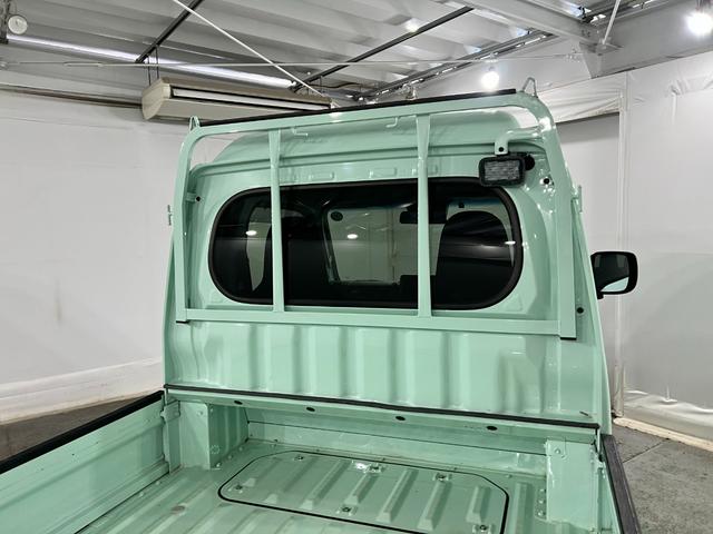ハイゼットトラックジャンボエクストラ　４ＷＤ／車検整備付／走行２０２４０キロ１年保証距離無制限　走行距離２０２４０キロ　ＣＤチューナー　純正フロアマット　助手席エアバック　クリアランスソナー　オートライト　ＬＥＤヘッドランプ　アイドリングストップ　プッシュボタンスタート（埼玉県）の中古車