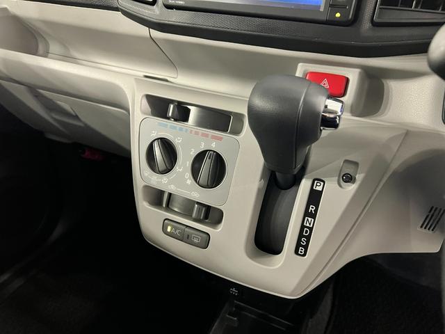 ミライースX リミテッドSAIII 雹害/車検整備付/DA/Bカメラ1年保証距離無制限 走行距離40532キロ ディスプレイオーディオ バックカメラ ブルートゥース 純正マット 助手席エアバッグ オートライト LEDヘッドランプ アイドリングストップ キーレス(埼玉県)の中古車