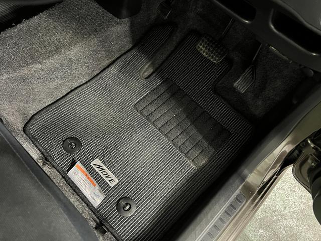 ムーヴカスタム　Ｘリミテッド　走行６６２７８４キロ／タイヤ新品交換禁煙車　ワンオーナー　点検記録簿あり　一年保証・走行距離無制限　ワンセグナビ　バックカメラ　ＬＥＤヘッドライト　アイドリングストップ　ベンチシート　運転席助手席エアバック（埼玉県）の中古車