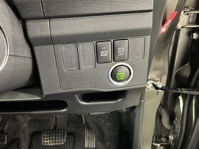 ムーヴカスタム　Ｘリミテッド　走行６６２７８４キロ／タイヤ新品交換禁煙車　ワンオーナー　点検記録簿あり　一年保証・走行距離無制限　ワンセグナビ　バックカメラ　ＬＥＤヘッドライト　アイドリングストップ　ベンチシート　運転席助手席エアバック（埼玉県）の中古車