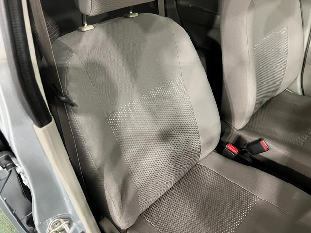 ミライースＬ　ＳＡ　焦げ穴／走行６５０６７キロ／ＣＤチューナー１年保証距離無制限　走行距離６５０６７キロ　ＣＤチューナー　助手席エアバック　アイドリングストップ　フロアマット　マニュアルエアコン（埼玉県）の中古車