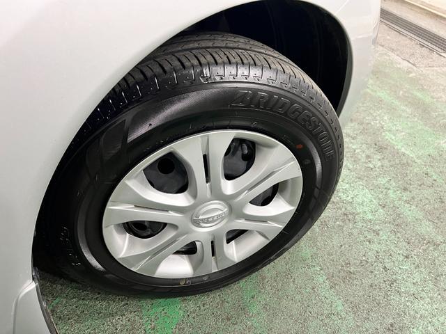 ノートX 走行27985キロ/クリアランスソナー一年保証・ 走行距離無制限 走行27985キロ 助手席エアバック 純正カーペットマット クリアランスソナー オートライト(埼玉県)の中古車