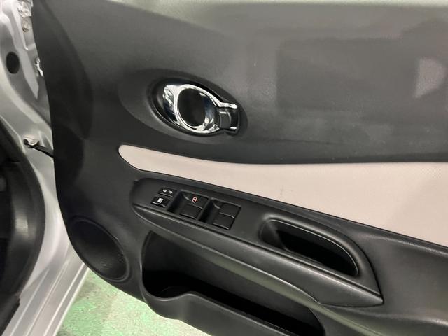 ノートX 走行27985キロ/クリアランスソナー一年保証・ 走行距離無制限 走行27985キロ 助手席エアバック 純正カーペットマット クリアランスソナー オートライト(埼玉県)の中古車