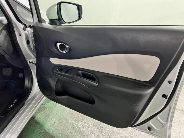 ノートｅ−パワー　Ｘ　走行２５６５８キロ／車検整備付／全周囲カメラ一年保証・走行距離無制限　走行２５６５８キロ　フルセグナビ　Ｂｌｕｅｔｏｏｔｈ　全周囲カメラ　ＥＴＣ　オートライト　ＬＥＤヘッドライト　ＤＶＤ（埼玉県）の中古車