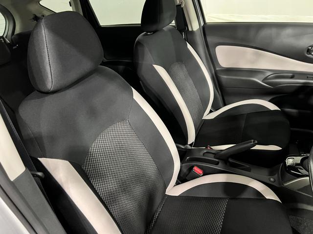 ノートｅ−パワー　Ｘ　走行２５６５８キロ／車検整備付／全周囲カメラ一年保証・走行距離無制限　走行２５６５８キロ　フルセグナビ　Ｂｌｕｅｔｏｏｔｈ　全周囲カメラ　ＥＴＣ　オートライト　ＬＥＤヘッドライト　ＤＶＤ（埼玉県）の中古車