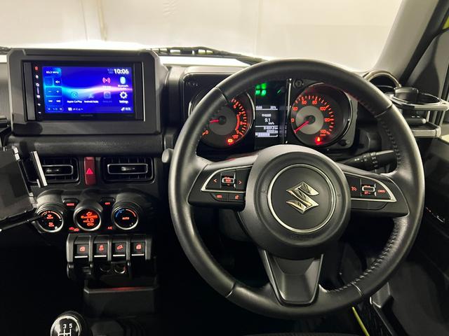 ジムニーＸＣ　修復歴／４ＷＤ／ＭＴ車／走行６３０６９キロ／ＤＡ１年保証距離無制限　走行距離６３０６９キロ　ディスプレイオーディオ　バックカメラ　前後ドラレコ　純正マット　サイドエアバッグ　ＬＥＤヘッドランプ　シートヒーター（埼玉県）の中古車