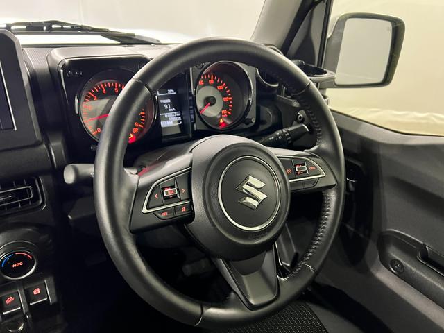 ジムニーＸＣ　修復歴／４ＷＤ／ＭＴ車／走行６３０６９キロ／ＤＡ１年保証距離無制限　走行距離６３０６９キロ　ディスプレイオーディオ　バックカメラ　前後ドラレコ　純正マット　サイドエアバッグ　ＬＥＤヘッドランプ　シートヒーター（埼玉県）の中古車