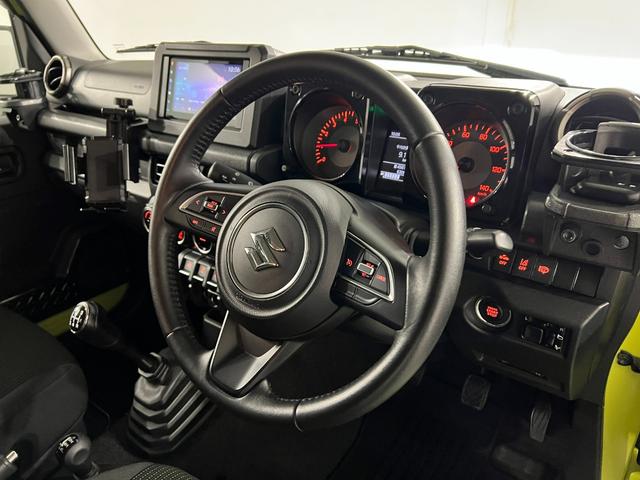 ジムニーＸＣ　修復歴／４ＷＤ／ＭＴ車／走行６３０６９キロ／ＤＡ１年保証距離無制限　走行距離６３０６９キロ　ディスプレイオーディオ　バックカメラ　前後ドラレコ　純正マット　サイドエアバッグ　ＬＥＤヘッドランプ　シートヒーター（埼玉県）の中古車