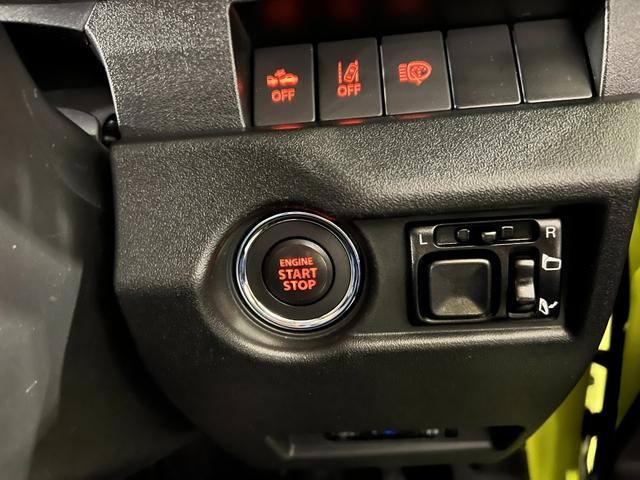 ジムニーＸＣ　修復歴／４ＷＤ／ＭＴ車／走行６３０６９キロ／ＤＡ１年保証距離無制限　走行距離６３０６９キロ　ディスプレイオーディオ　バックカメラ　前後ドラレコ　純正マット　サイドエアバッグ　ＬＥＤヘッドランプ　シートヒーター（埼玉県）の中古車