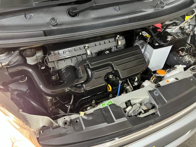 ムーヴＬ　雹害／車検整備付／走行７０９２６キロ／ＣＤチューナー１年保証距離無制限　走行距離７０９２６キロ　ＣＤチューナー　純正マット　助手席エアバッグ　ベンチシート　オートエアコン　電動格納式ドアミラー（埼玉県）の中古車