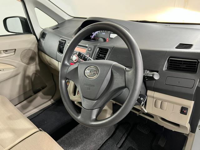 ムーヴＬ　雹害／車検整備付／走行７０９２６キロ／ＣＤチューナー１年保証距離無制限　走行距離７０９２６キロ　ＣＤチューナー　純正マット　助手席エアバッグ　ベンチシート　オートエアコン　電動格納式ドアミラー（埼玉県）の中古車