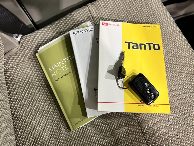 タントＸ　ＳＡ　走行１１４８８４キロ／タイヤ４本交換／ナビ一年保証・走行距離無制限　フルセグナビ　バックカメラ　ＥＴＣ　オートライト　ベンチシート　片側電動スライドドア　助手席エアバック（埼玉県）の中古車