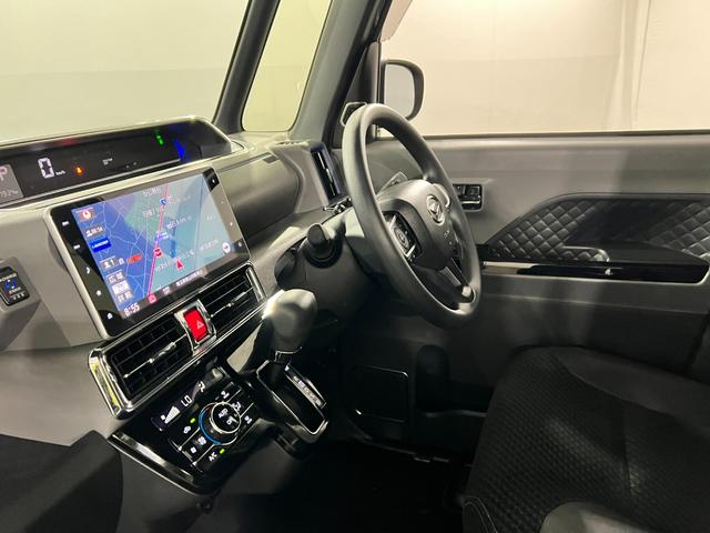 タントカスタムX 雹害/車検整備付/走行17934キロ/9型ナビ1年保証距離無制限 走行距離17934キロ 純正フルセグナビ バックカメラ ドラレコ 純正マット サイドエアバッグ LEDヘッドランプ アイドリングストップ シートヒーター 両側電動スライドドア(埼玉県)の中古車