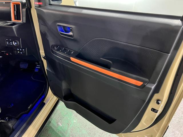 タントファンクロスターボ　走行４６３２０キロ／純正９型ナビドラレコ１年保証距離無制限　走行距離４６３２０キロ　純正フルセグナビ　パノラマモニター　ドラレコ　純正マット　サイドエアバッグ　ＬＥＤヘッドランプ　アイドリングストップ　シートヒーター　両側電動スライドドア（埼玉県）の中古車