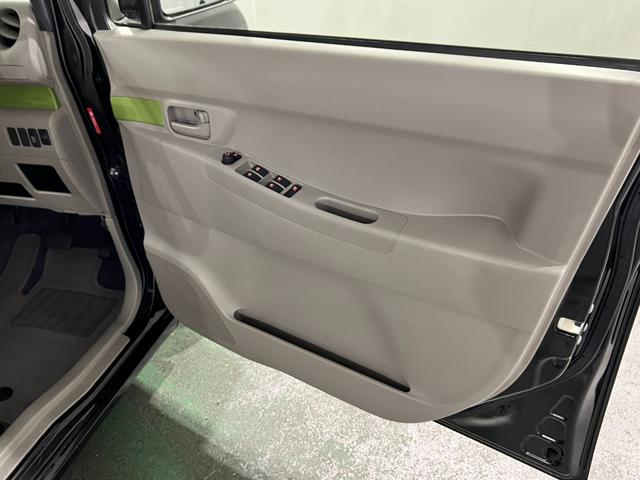 ピクシススペースＬ　走行５７２２７キロ／ワンセグナビ／バックカメラ一年保証・走行距離無制限　ワンセグナビ　バックカメラ　Ｂｌｕｅｔｏｏｔｈ　アイドリングストップ　ベンチシート　助手席エアバック（埼玉県）の中古車