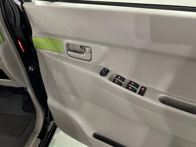 ピクシススペースＬ　走行５７２２７キロ／ワンセグナビ／バックカメラ一年保証・走行距離無制限　ワンセグナビ　バックカメラ　Ｂｌｕｅｔｏｏｔｈ　アイドリングストップ　ベンチシート　助手席エアバック（埼玉県）の中古車